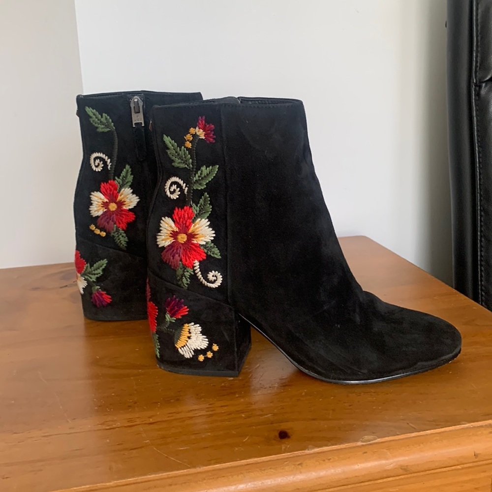 Sam Eldeman booties 7,5M black suede